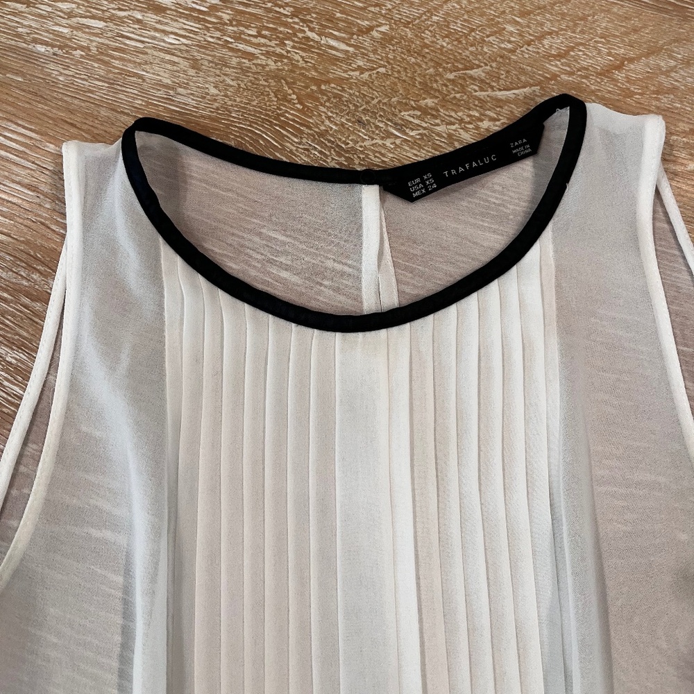 Zara Sheer Faux Leather Trimmed Sleeveless Pleat Front Tank - Picture 4 of 5